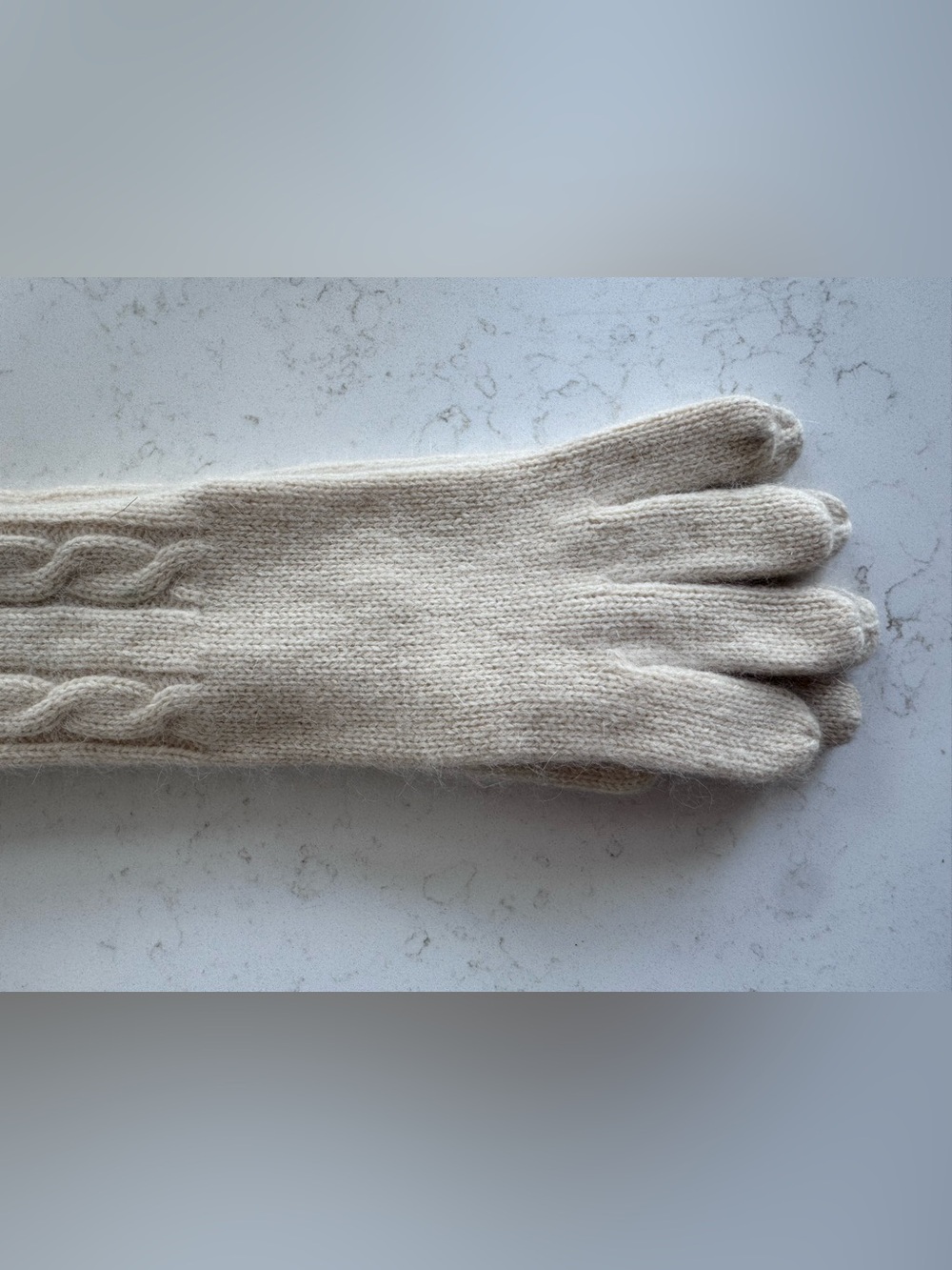 Ralph Lauren Cream Cable-Knit Long Gloves - Picture 4 of 5